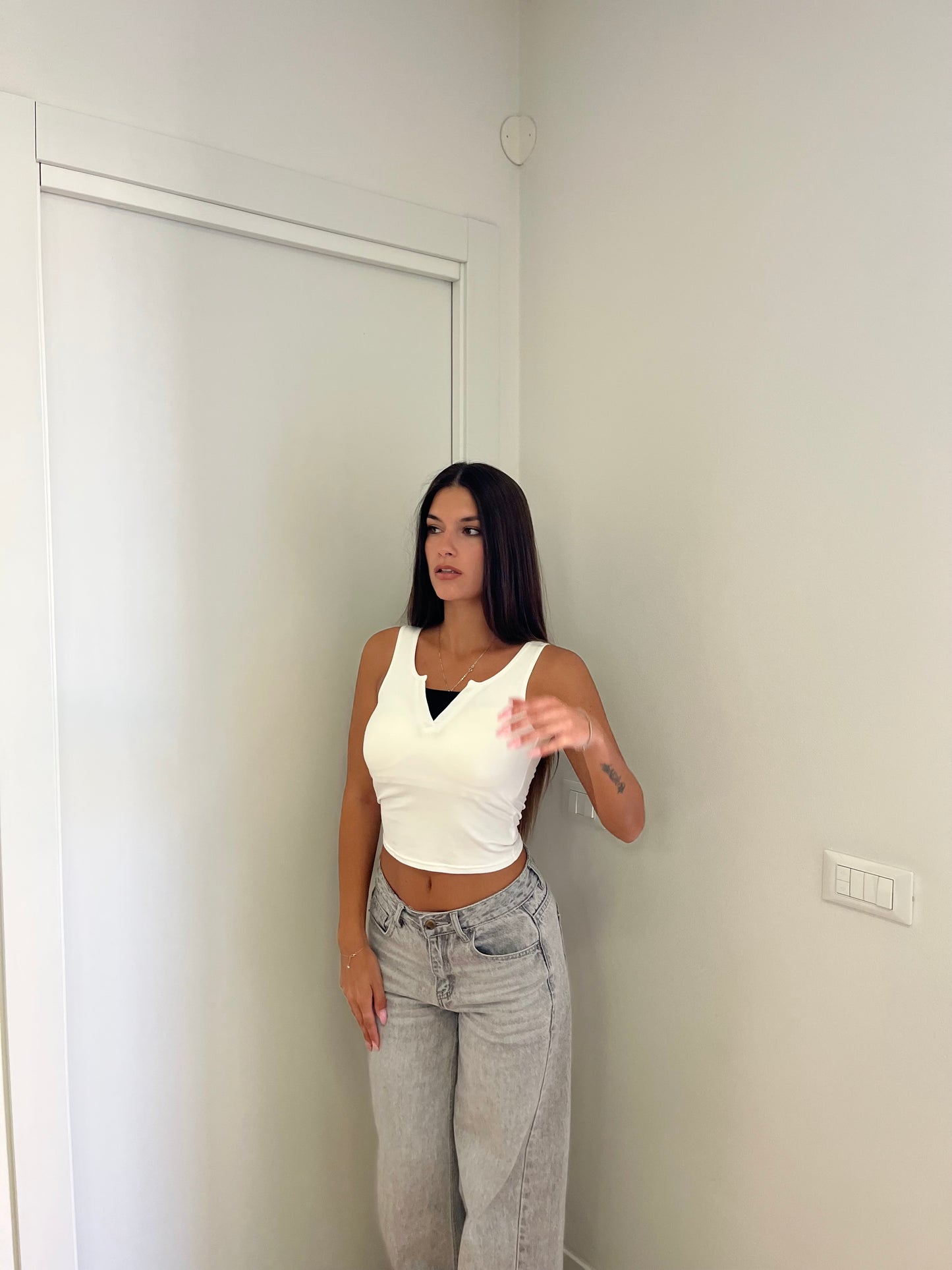 Canotta - White