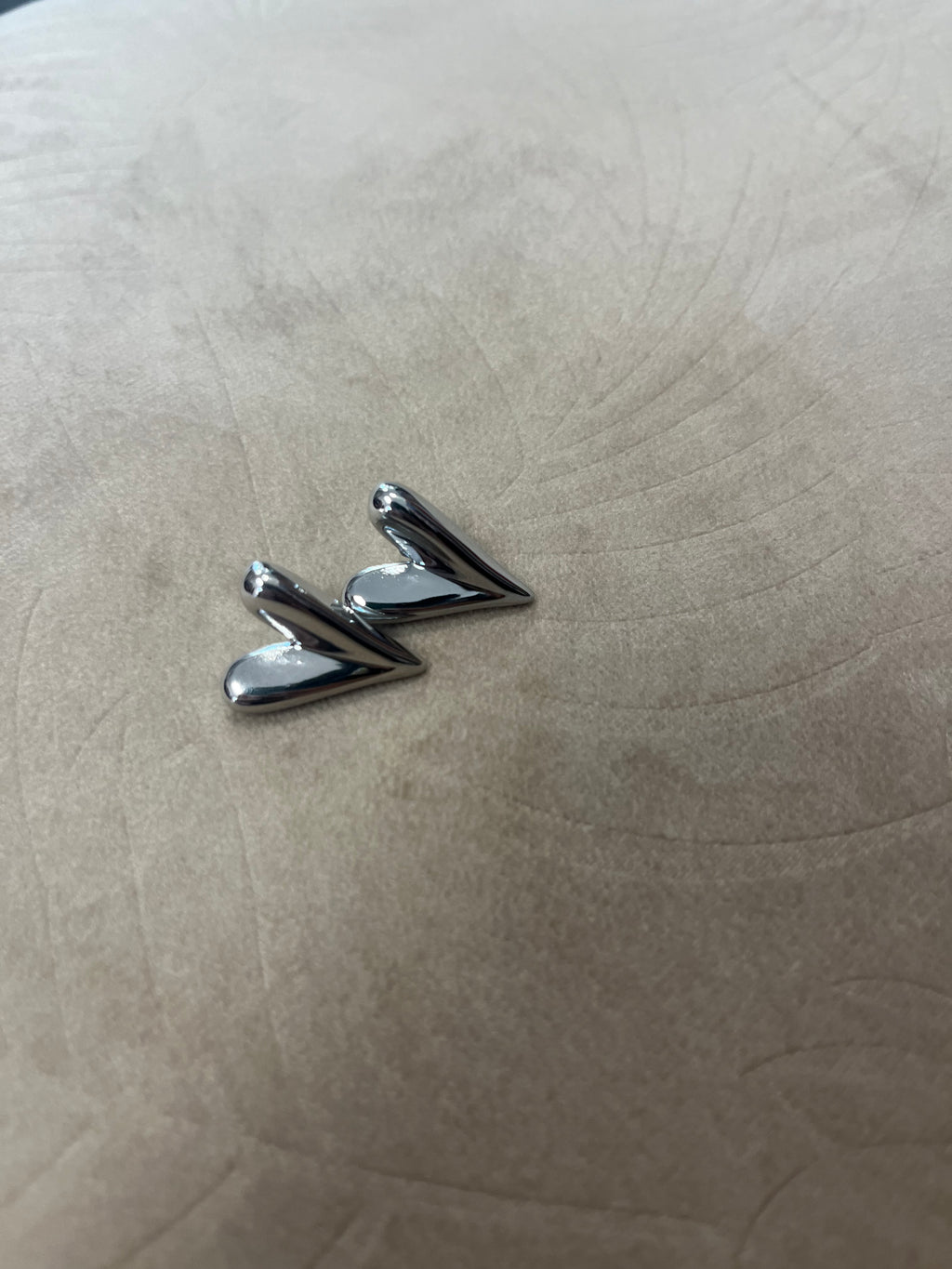"Heart" earring