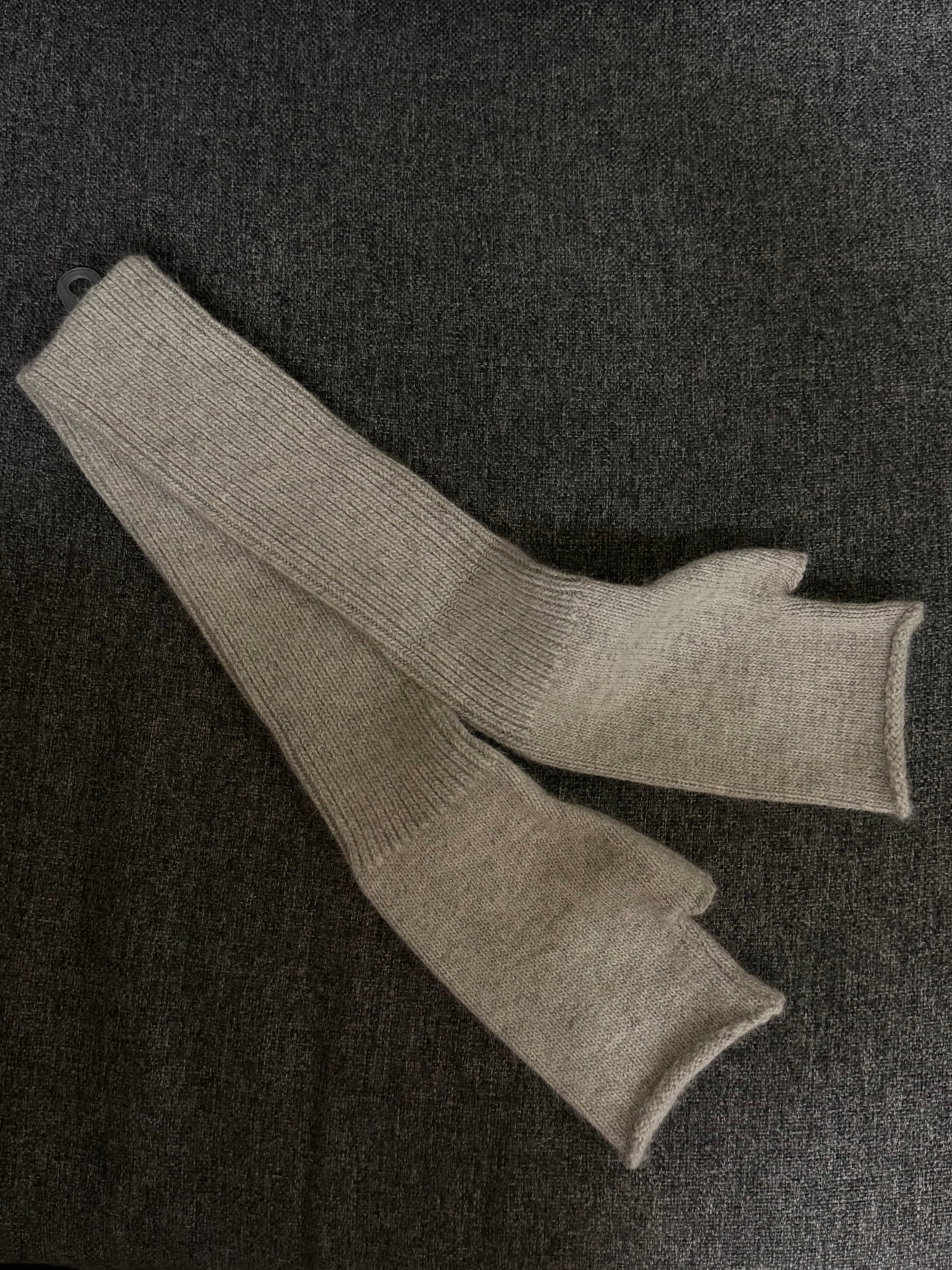 Manicotti - Grey