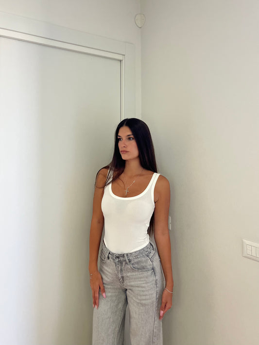 Body BASIC - White