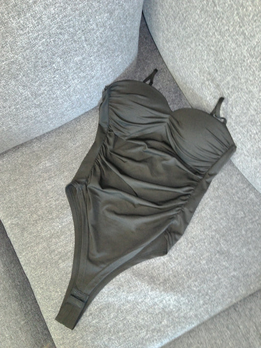 Body - Black